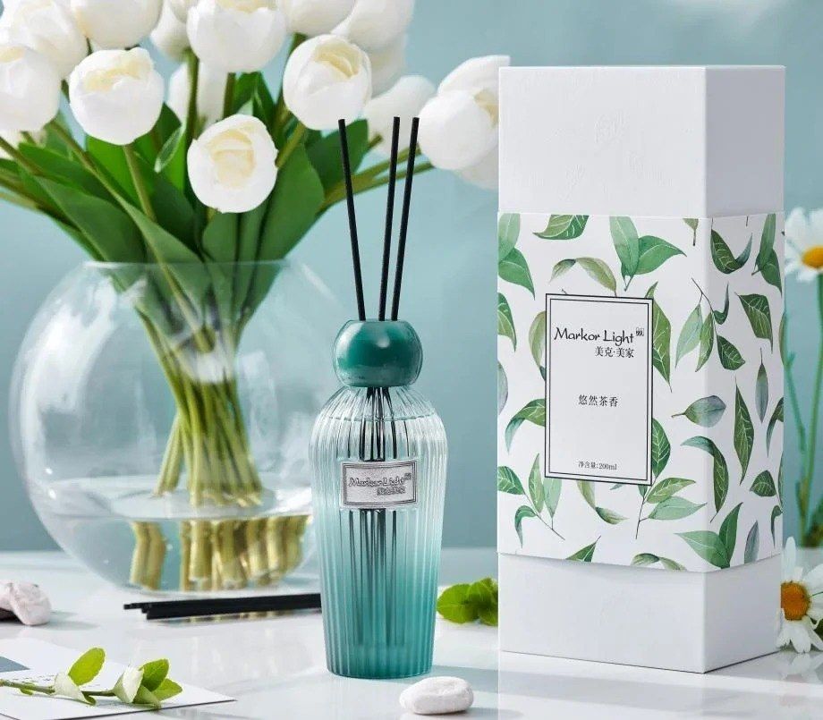 Ribbed glass diffusers styled with tulips